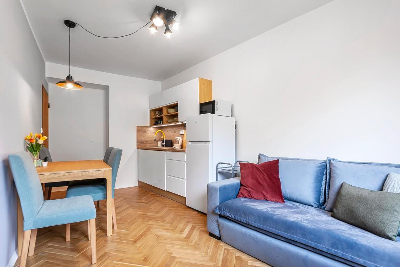 Apartament Popular Location / Street View / 4 Ppl / Netflix Praga Zewnętrze zdjęcie